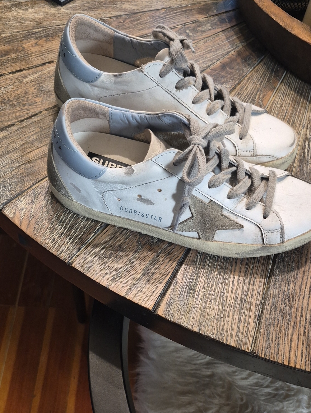 Golden Goose White Leather Low-Top Sneakers with Beige Star